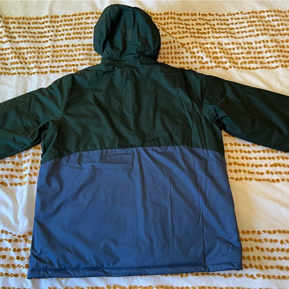 Columbia Point Park Insulated Jacket - Picture 5 of 5